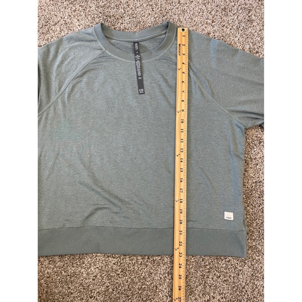 Vuori Performance Crewneck Women Medium Sage Green Excellent Raglan VW241 - Picture 4 of 7